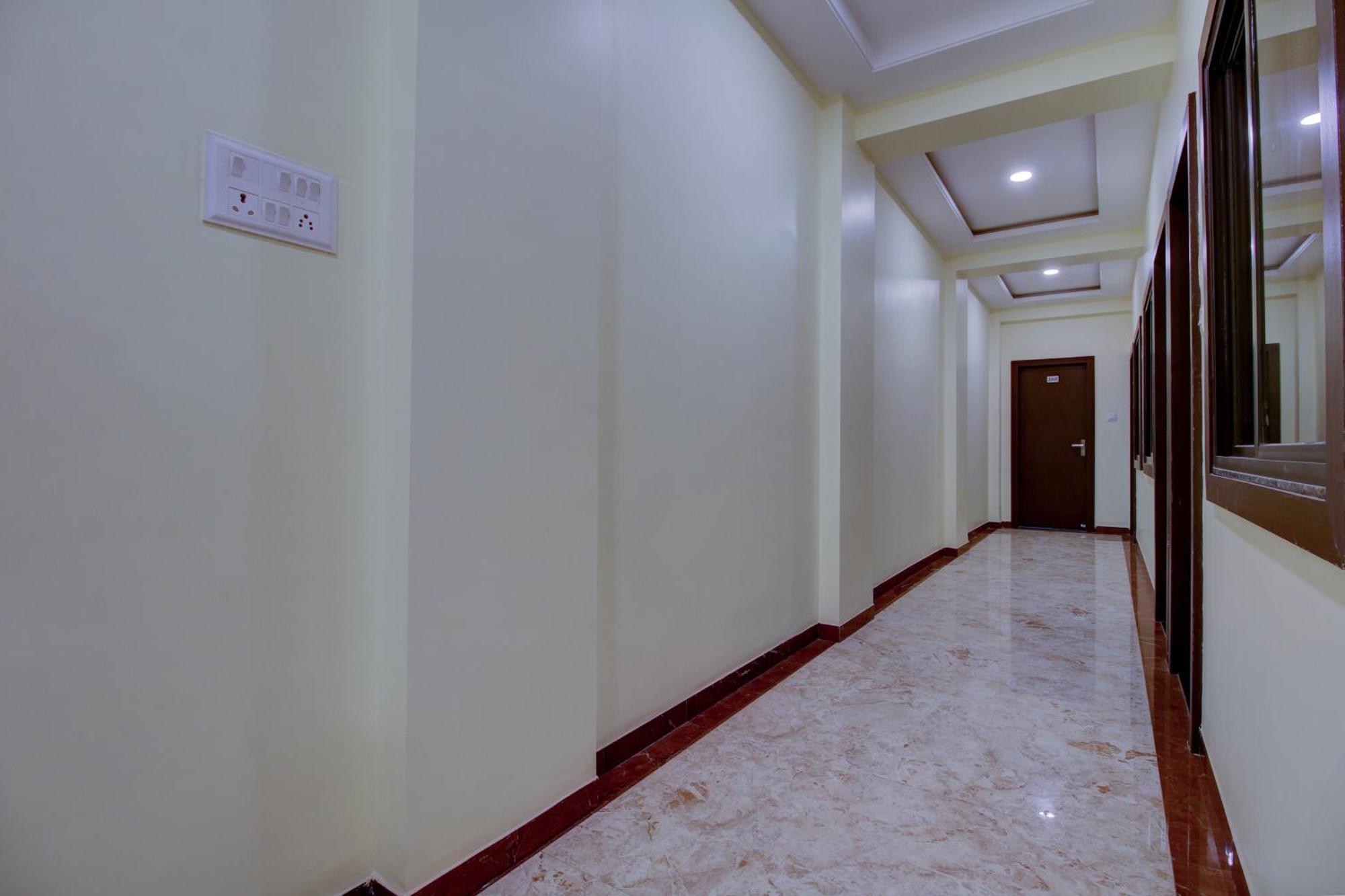Super Hotel O The Shloka Bhopal Exterior photo
