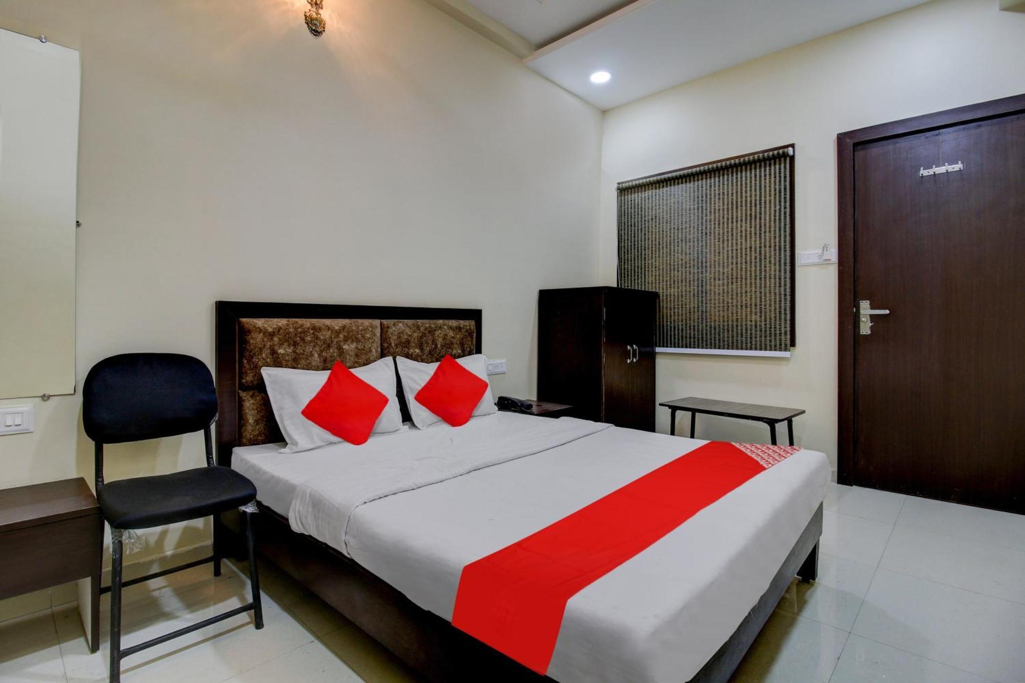 Super Hotel O The Shloka Bhopal Exterior photo